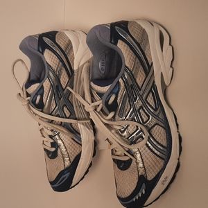 Asics GT-2120 #TN754 Women's 7.5 athletic shoe.